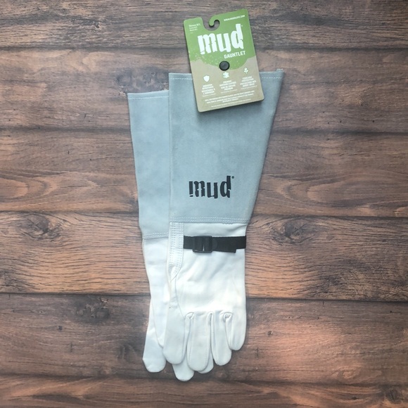 Mud Gaunlet Garden Gloves - Picture 2 of 4